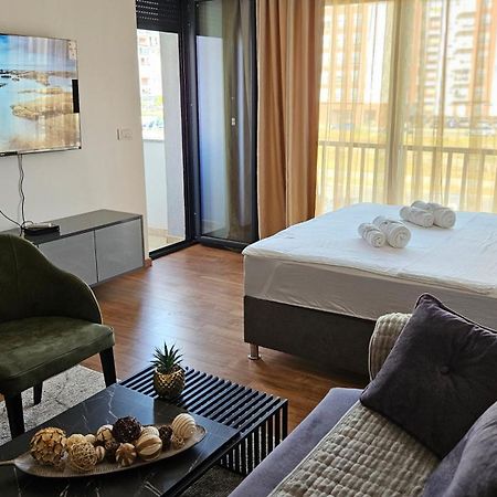 Podgorica Apartments Planet Екстер'єр фото