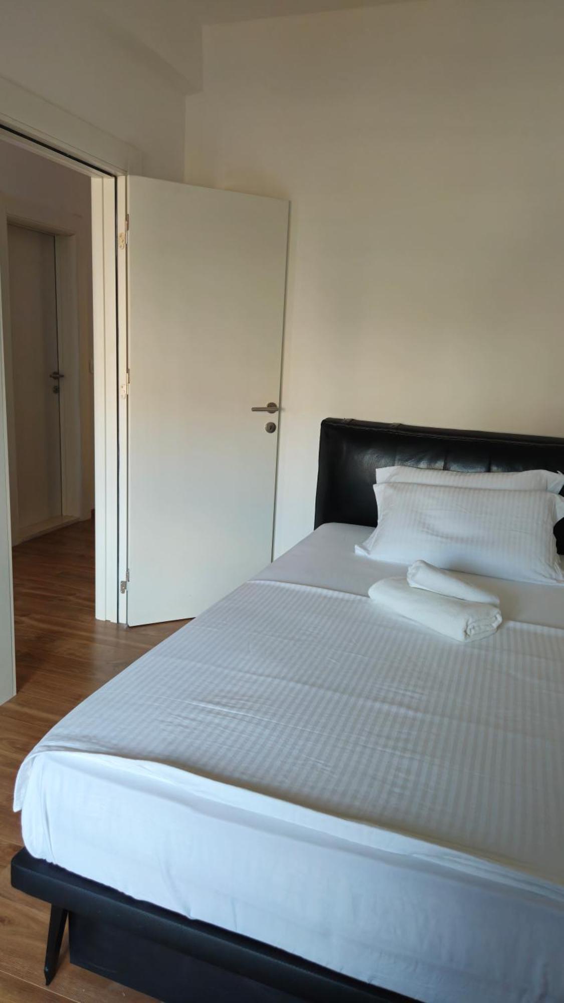 Podgorica Apartments Planet Екстер'єр фото