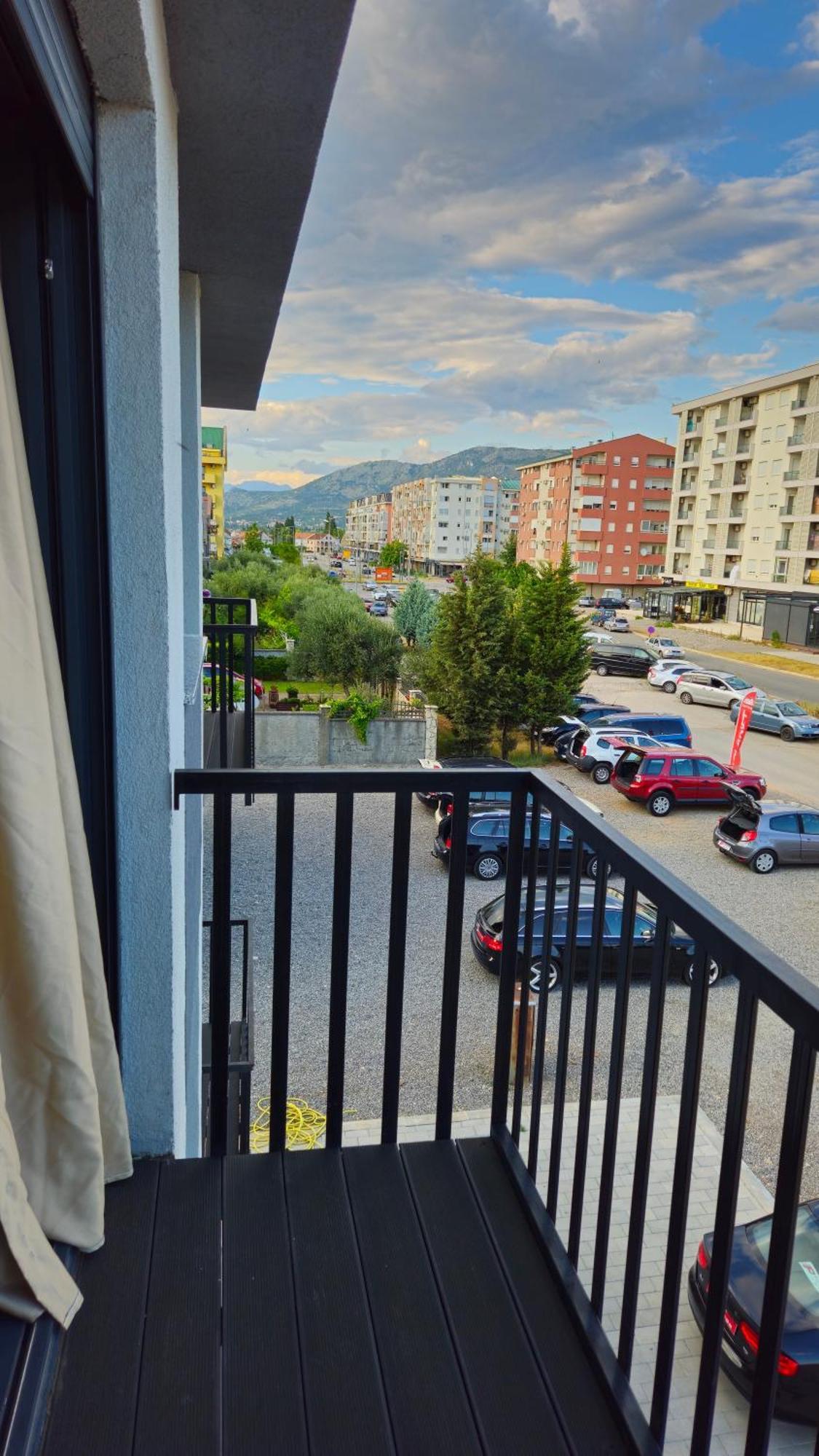Podgorica Apartments Planet Екстер'єр фото