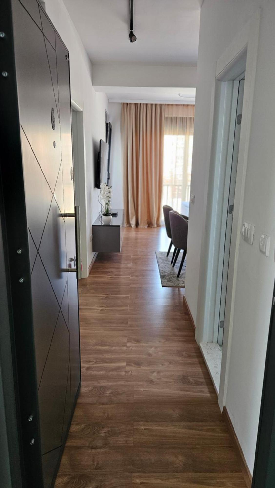 Podgorica Apartments Planet Екстер'єр фото
